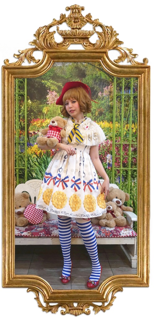 ETC-biscuit-and-cutlery-coord